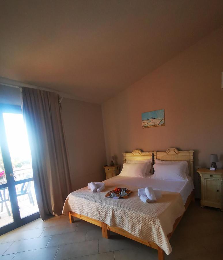 Kite Hub Lo Stagnone Bed & Breakfast บีร์จิเวคคี ภายนอก รูปภาพ
